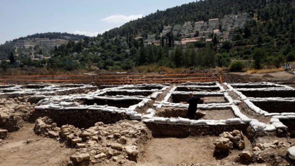 Descubren una gran ciudad prehistórica cerca de Jerusalén – ahoradigital