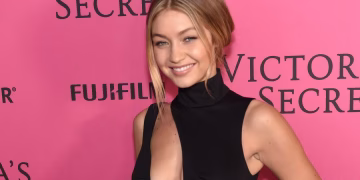 Gigi Hadid y el bikini negro que impacto las redes