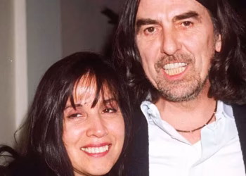 La viuda de George Harrison habló sobre el ex Beatle: “No notaba la influencia que ejercía sobre sus amigos”