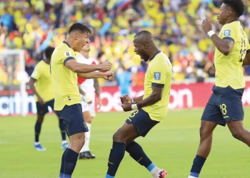 El Ecuador de Beccacece venció 1-0 a Perú por las Eliminatorias Sudamericanas