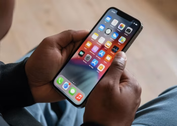 Desinstala estas aplicaciones ya mismo: evita que tu celular se llene de publicidad