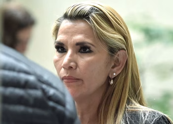 Jeanine Añez pidió una cumbre política ante “el desastre” que enfrenta Bolivia