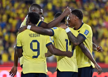 Ecuador vapuleó a Bolivia y lo hunde en las eliminatorias | VIDEO