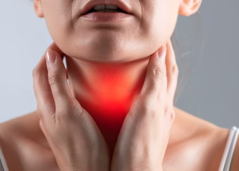 ¿Hipertiroidismo o hipotiroidismo? Cuáles son las diferencias y síntomas de cada una