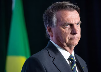 El Supremo Tribunal de Brasil prohibió a Bolsonaro viajar a Estados Unidos para asistir a la investidura de Trump