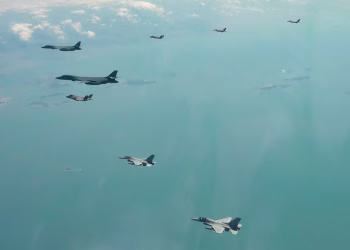EEUU envió bombarderos B-1B para participar en maniobras con Corea del Sur ante las amenazas de Kim Jong-un