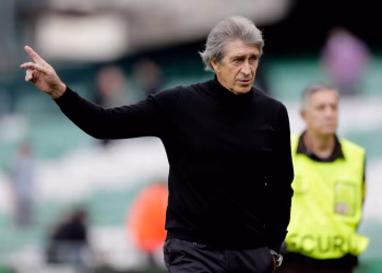 Sorpresa: un famoso técnico sudamericano asoma como candidato a reemplazar a Dorival Junior en Brasil