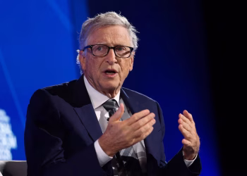 El plan de Bill Gates para solucionar los problemas de salud de los países pobres con inteligencia artificial