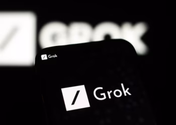 Ciberdelincuentes engañan a Grok y logran difundir en X enlaces de phishing y malware