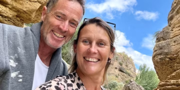 El régimen de Irán condenó a una pareja de turistas británicos a 10 años de cárcel: los acusa de espionaje