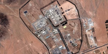 La Guardia Revolucionaria iraní amenazó a Estados Unidos e Israel tras los ataques a plantas siderúrgicas: “Ojo por ojo”