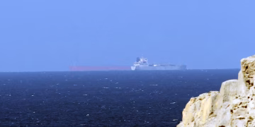 Irán cierra nuevamente el estrecho de Ormuz