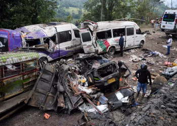 Ya son 21 víctimas por el atentado terrorista en Colombia: esta es la información según el ministro de Defensa
