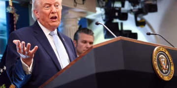 Trump advirtió a Irán sobre qué pasará si las negociaciones fracasan: “Estamos cargando los barcos con la mejor munición”