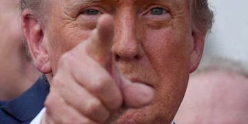 Trump volvió a llamar a un cambio de régimen en Irán: “Si los nuevos líderes son inteligentes, pueden tener un gran futuro”