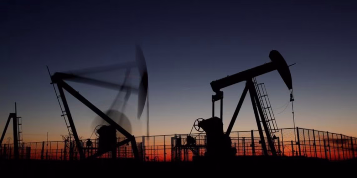 El petróleo baja casi 6% en medio de la expectativa por un acuerdo entre EE.UU. e Irán