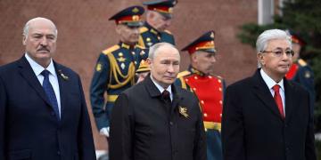 Vladimir Putin presidió un desfile militar austero por el Día de la Victoria y habló de la invasión a Ucrania: “El triunfo será nuestro”