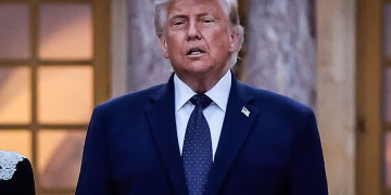 Donald Trump tildó de “envidiosos, gente mala o estúpidos” a quienes critican el acuerdo de paz con Irán