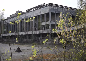Rusia atacó con un dron el depósito de combustible nuclear de Chernobyl y la OIEA expresó su preocupación