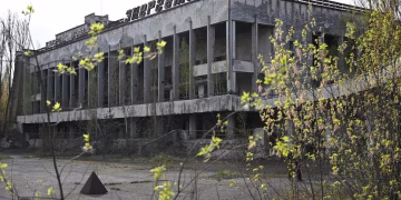 Rusia atacó con un dron el depósito de combustible nuclear de Chernobyl y la OIEA expresó su preocupación