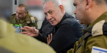 Israel suspendió sus ataques contra Irán tras una llamada entre Netanyahu y Trump, pero mantiene su ofensiva en El Líbano