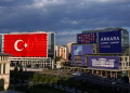 La OTAN inaugura en Ankara una cumbre para exhibir el aumento del gasto militar y contener las críticas de Donald Trump