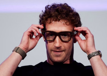 Meta estaría listo para despedirse de la cámara de sus gafas inteligentes: se cambiaría por una versión con 6 micrófonos
