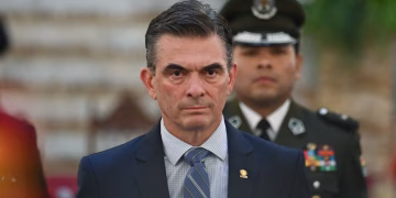 Paz ordena una investigación “minuciosa, técnica y transparente” por la doble explosión en un cuartel de Viacha