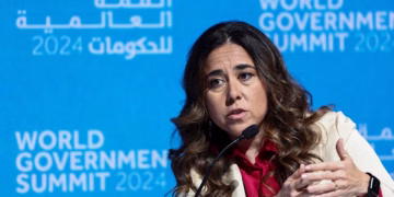 Emiratos Árabes Unidos condenó los “escandalosos” ataques hutíes y pidió un enfoque regional para contenerlos