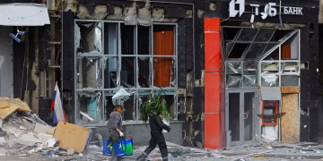 Ucrania ordenó la evacuación obligatoria de todas las familias con niños en los últimos bastiones que controla en Donetsk