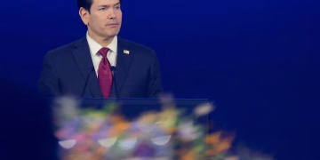 Rubio viaja a India para destrabar las negociaciones comerciales tras la suspensión de los aranceles por la compra de petróleo ruso